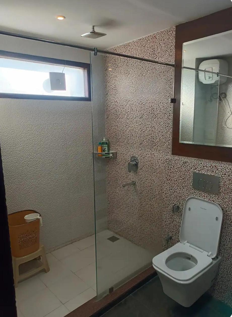 פנצ'קולה Homistay 1 Bhk חדר תמונה